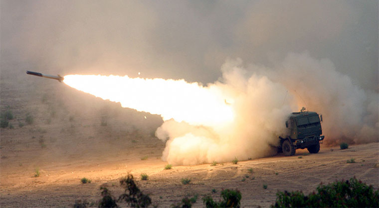 Un misil MFOR lanzado desde un HIMARS