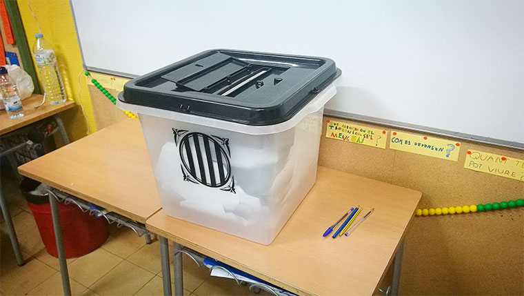 Urna de votación del referéndum del 1 de octubre de 2017 en Catalunya | Foto: Pitxiquin / CC BY-SA 4.0