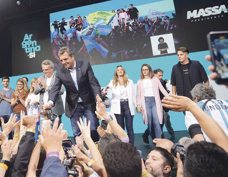 Sergio Massa, de Unión por la Patria, triunfador en la primera vuelta de las elecciones argentinas | twitter.com/unionxlapatria