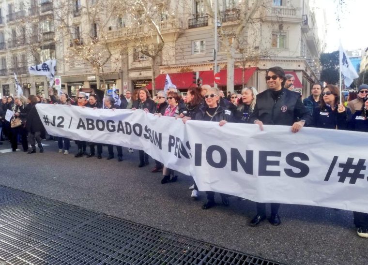 Movilización abogados y procuradores