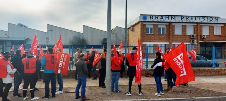 Movilización contra los despidos en la empresa Brahm Precision