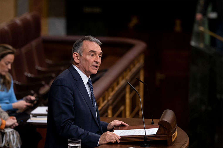 Enrique Santiago