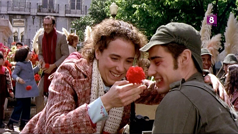 Fotograma de la película "Capitanes de abril"