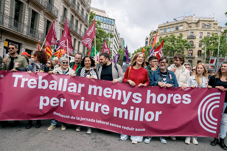 Propuesta de Comuns de reducción de la jornada laboral sin reducir salarios en la movilización del 1º de Mayo