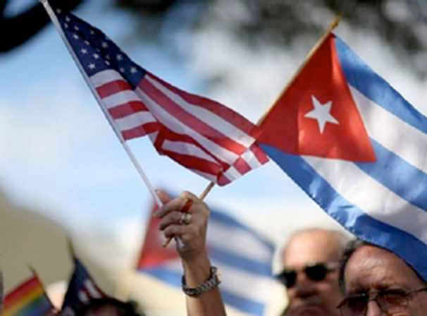 Banderas de Cuba y Estados Unidos