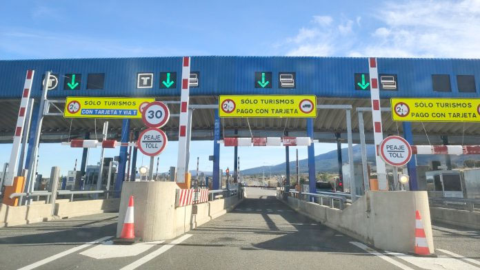 Peaje autopista AP6