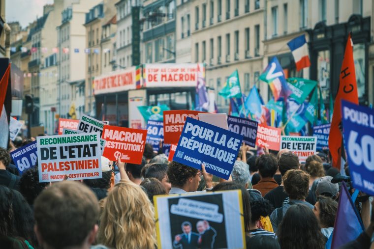 Participantes en la manifestación del pasado sábado 7 de septiembre en París.