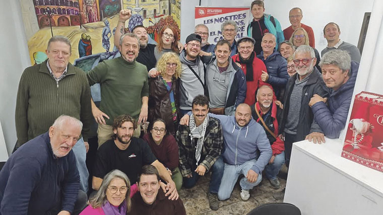 Despedida de la brigada francesa en la sede del Comité Nacional del Partit Comunista del País Valencià | Foto: PCPV