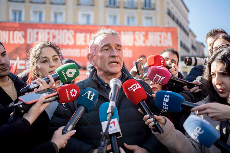 Enrique Santiago. Movilizaciones 2 de febrero en Madrid contra el sabotaje de la derecha a la subida de las pensiones y el SMI