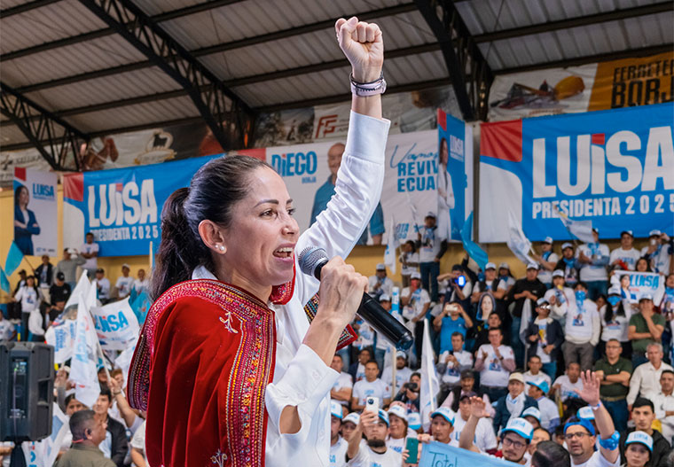 Luisa González, candidata por Revolución Ciudadana a la presidencia de Ecuador | Foto: facebook.com/LuisaGonzalezAlcivar