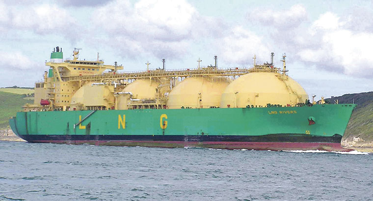 El 27% de las importaciones de EE.UU. en la última década es gas y otros combustibles | Pline / CC BY-SA 3.0
