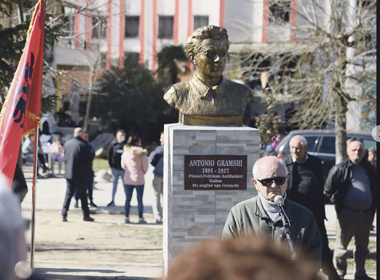 Gramsci en Gramshi | Foto: facebook.com/arber.agalliu1