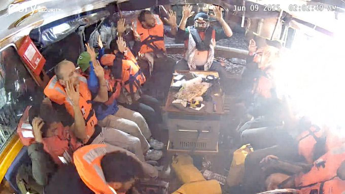 Asalto israelí al barco Madleen de la flotilla a Gaza | Foto: @rumboagaza
