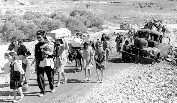 Refugiados palestinos expulsados de sus hogares en octubre-noviembre de 1948 | Foto: Fred Csasznik / Wikimedia commons / Dominio publico