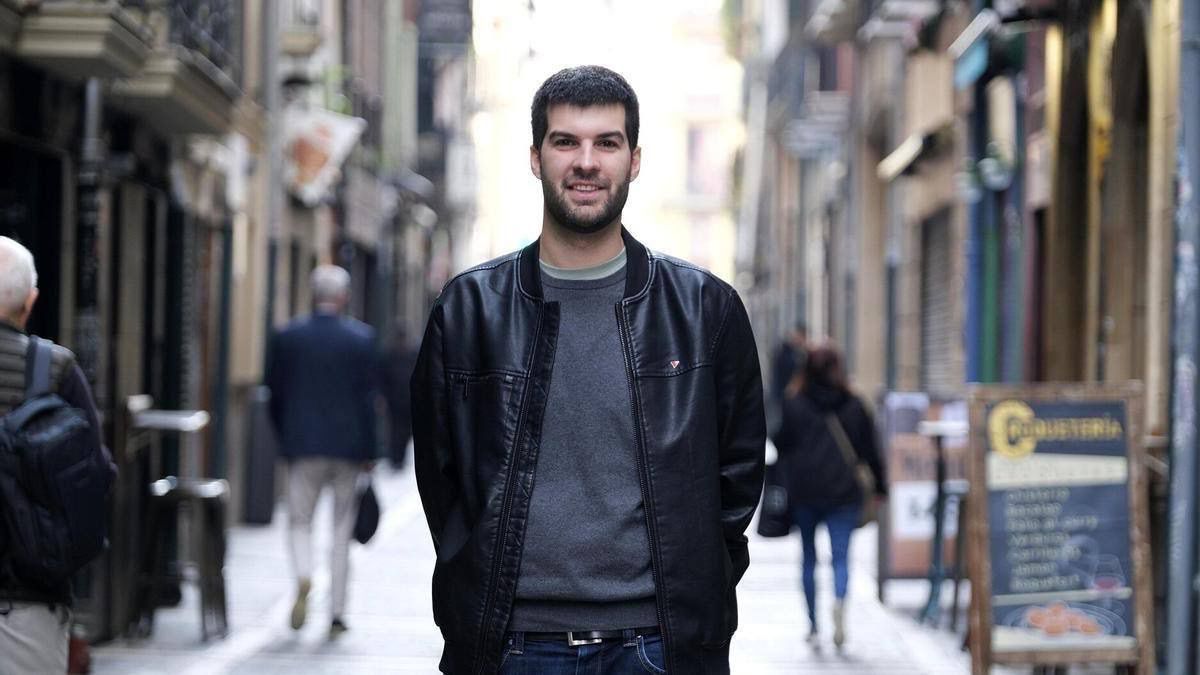 El coordinador de IU de Navarra y parlamentario foral, Carlos Guzmán.