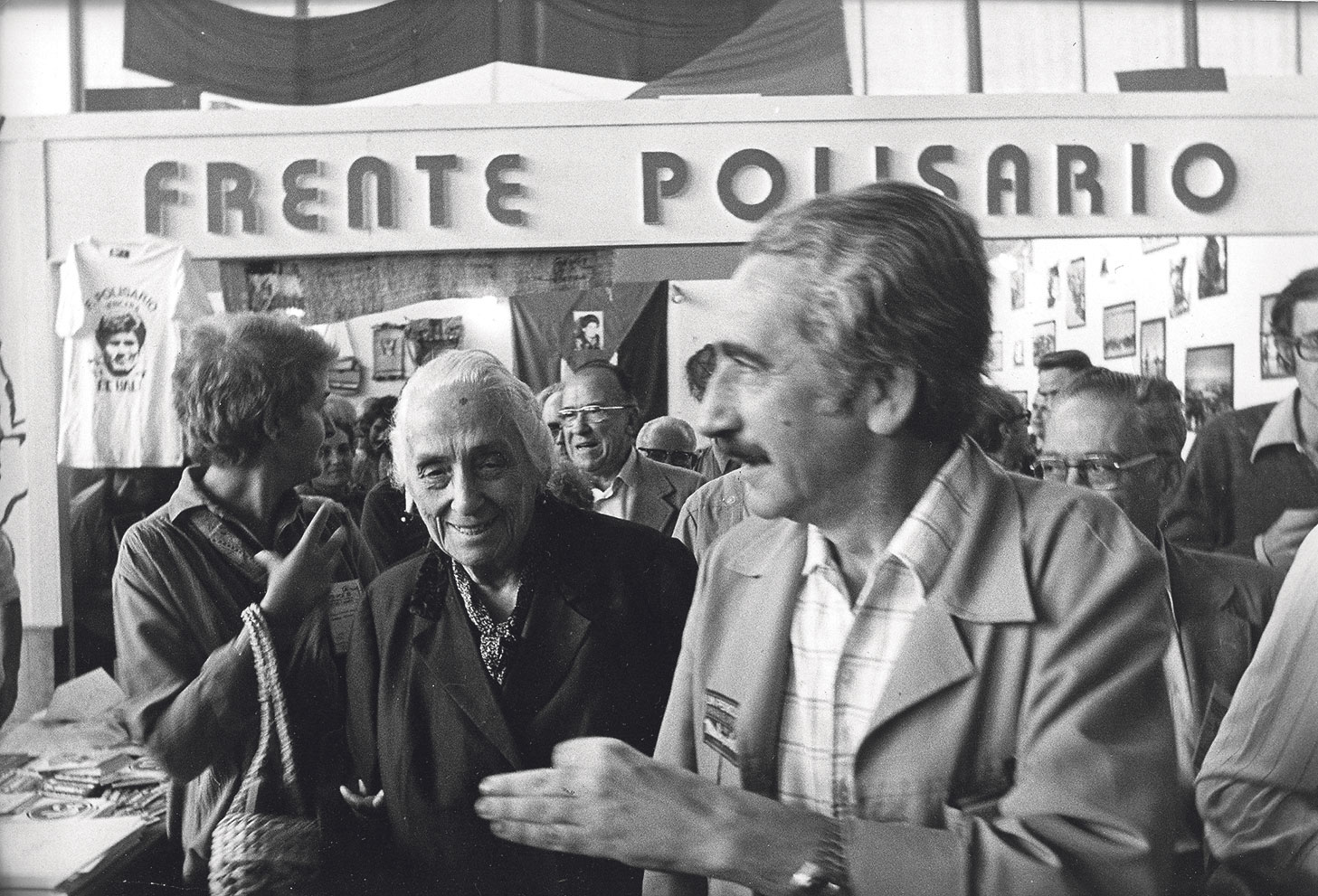 Armando López Salinas junto a Dolores Ibárruri en la Fiesta PCE 1978 | Fuente: Archivo Histórico PCE (AHPCE)