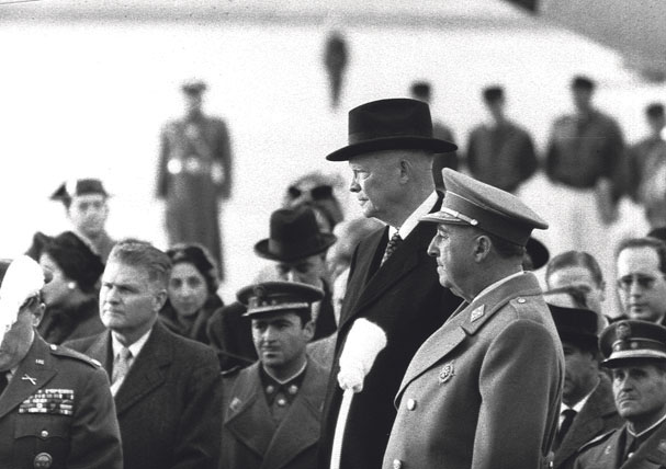 Franco recibe al presidente Dwight D. Eisenhower | US National Archives / Dominio público