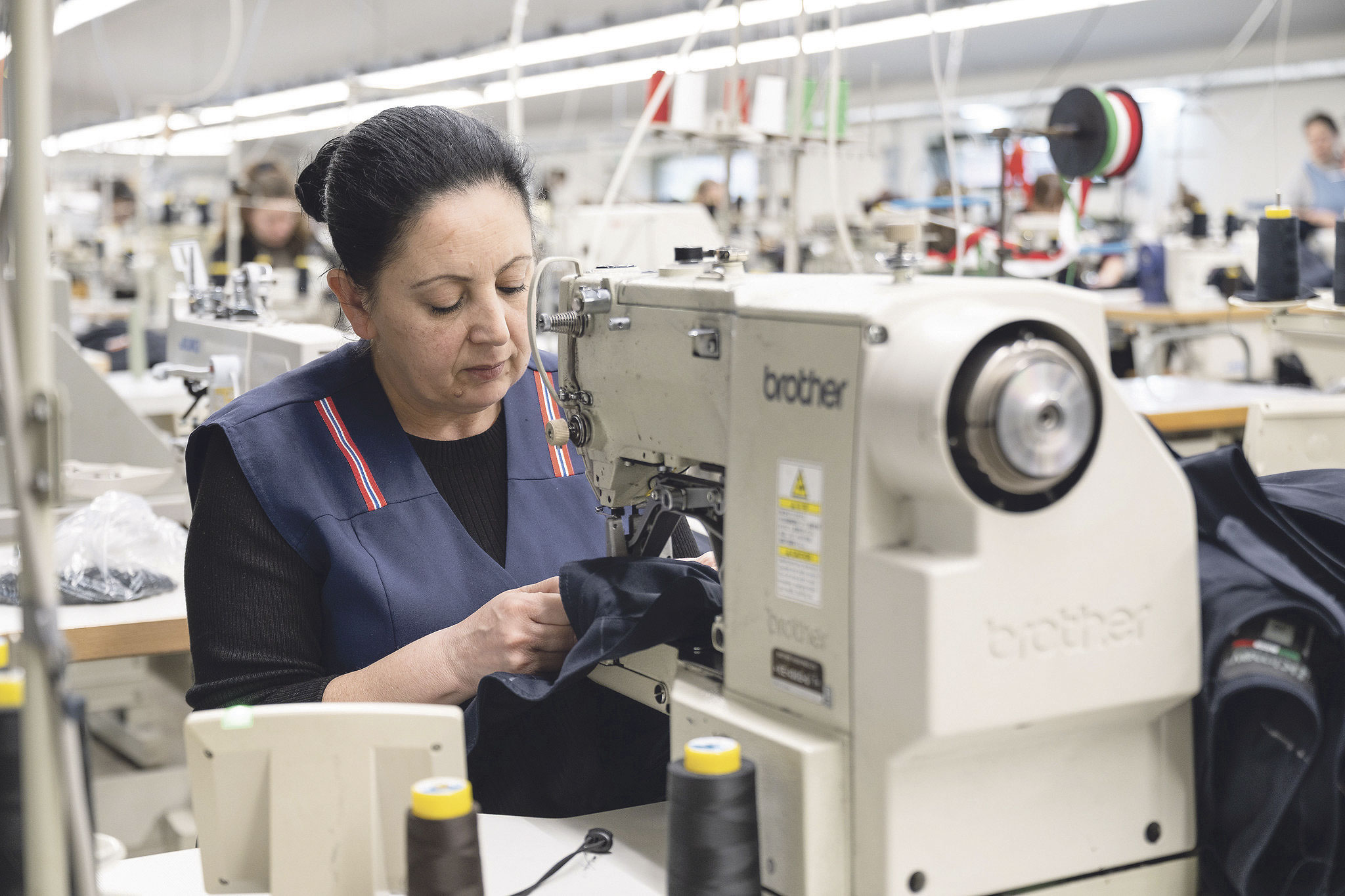 Mujer trabajadora. Salario Mínimo Interprofesional | Fuente: ilo.org / CC BY-NC-ND 4.0